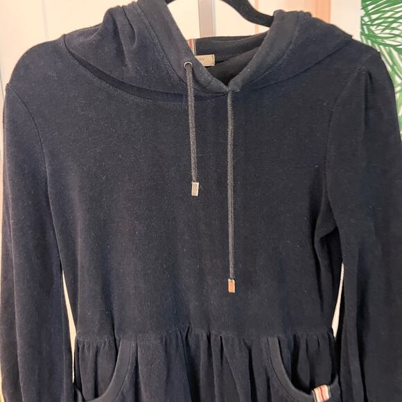 Burberry Girls Black Hooded Velour Dress Size Medium - Picture 3 of 9